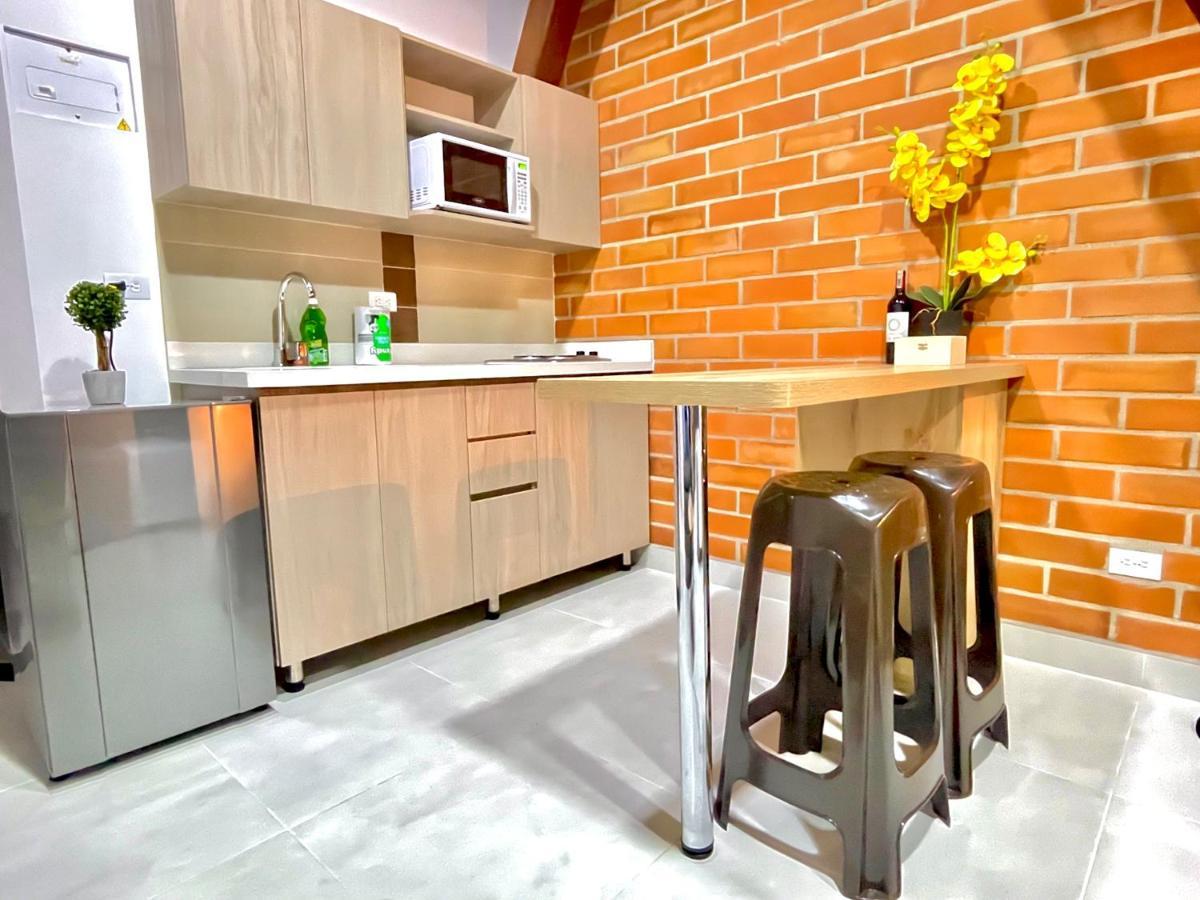 Apartamento En Laurels Medellín Exterior foto
