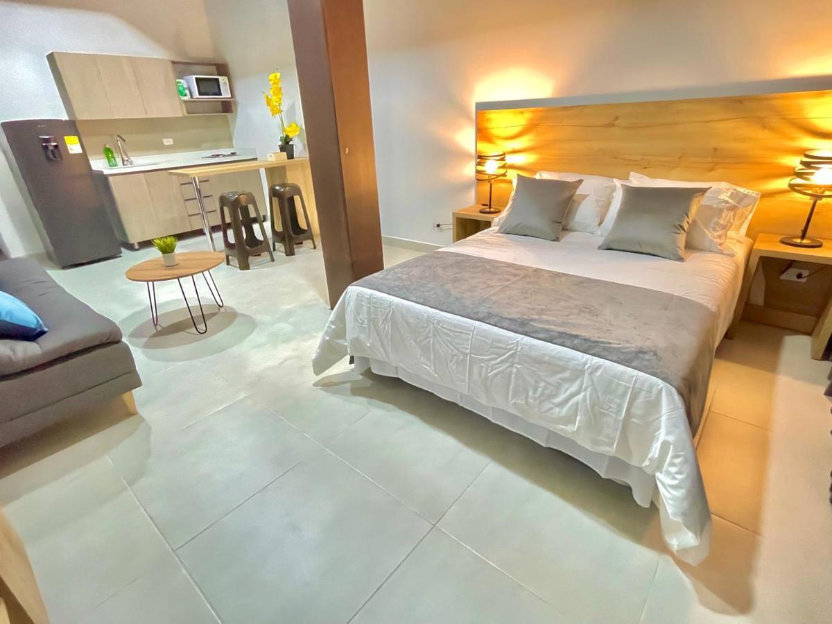 Apartamento En Laurels Medellín Exterior foto