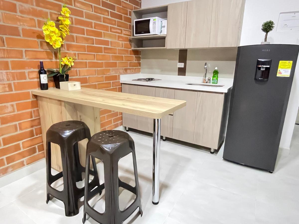 Apartamento En Laurels Medellín Exterior foto